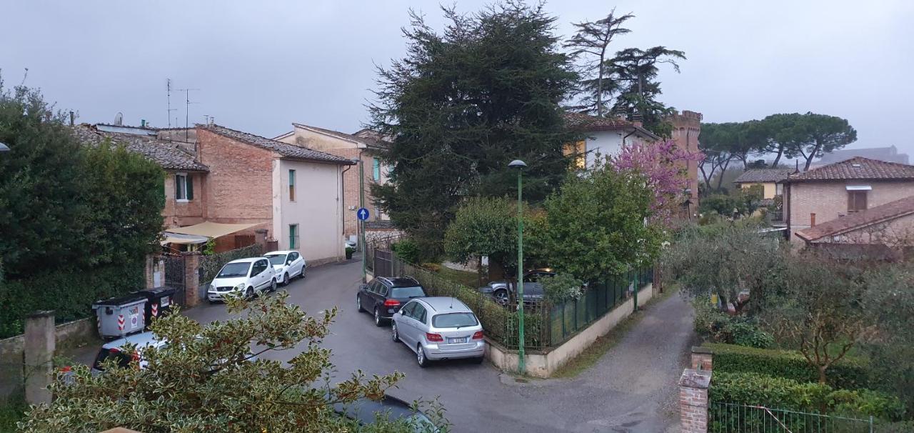 Apartament La Casina Di Jo Siena Zewnętrze zdjęcie