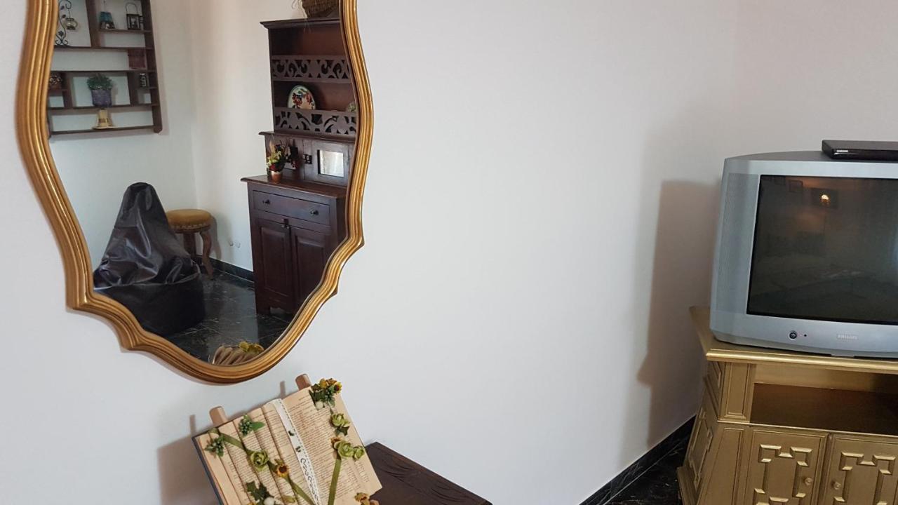 Apartament La Casina Di Jo Siena Zewnętrze zdjęcie